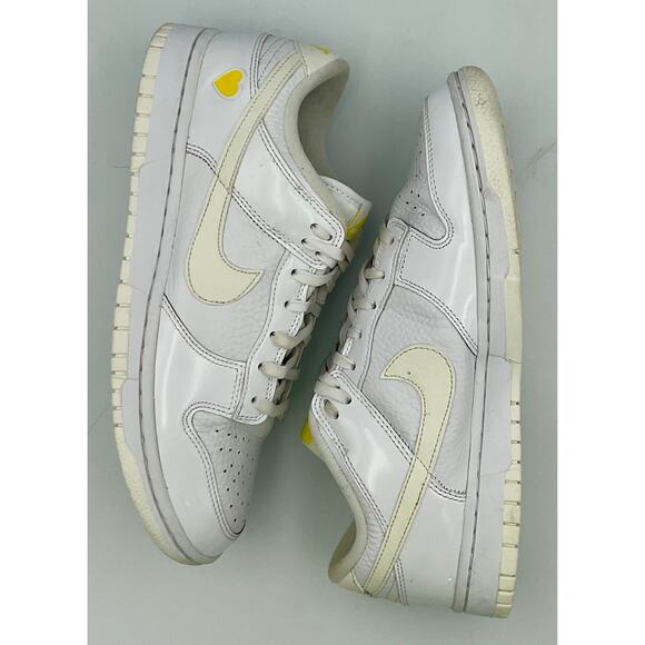 Nike Dunk Low "Valentine's Day" Yellow Heart FD0803-100 Women's Sz 9 #187 - Picture 5 of 8